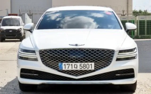 인천개인중고차직거래 G80(RG3) 2.5 가솔린 터보 2WD 매물 사진 20 - 2023/12 97,220km