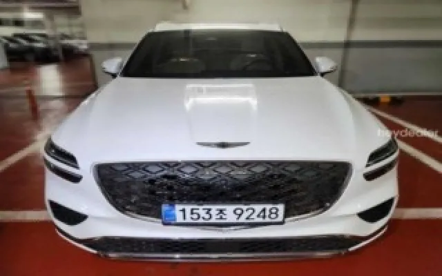 인천개인중고차직거래 GV70 2.5T 가솔린 AWD 매물 사진 8 - 2024/07 16,965km